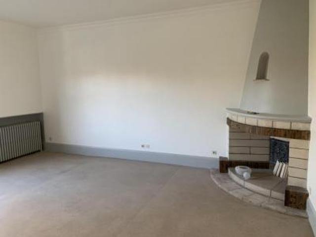 location appartement orleans 4 pièces 103 m2 loiret 45000 950 € / mois