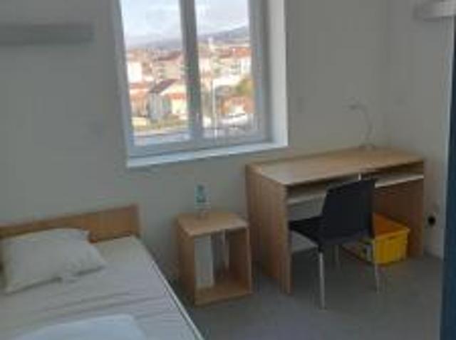 location appartement oyonnax 1 pièce 18 m2 ain 01100 343 € / mois