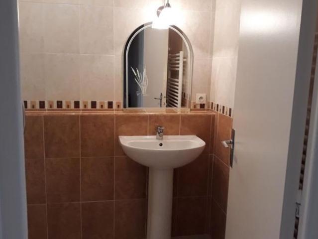 Location Appartement P3 Avec une place de parking Sens