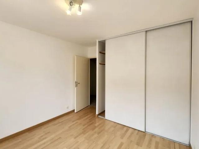 Location Appartement P3 centre ville stationnement cave Saint julien en genevois
