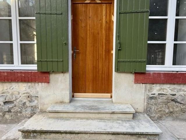 Location Appartement P3 Neuf rénové e Vaison la romaine