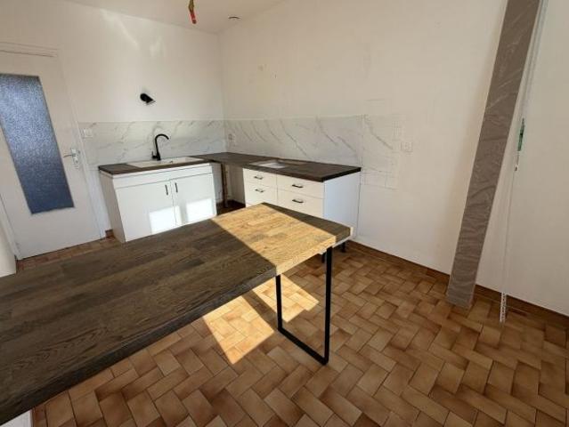 Location Appartement P3 rénové e Saint trivier sur moignans