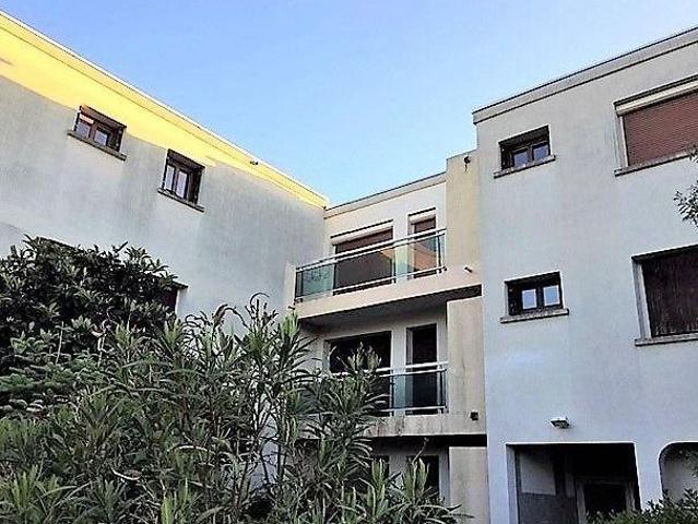 Location Appartement P1 rénové e Montpellier
