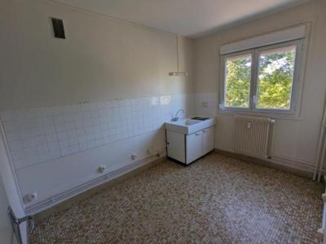 location appartement palinges 4 pièces 77 m2 saone et loire 71430 582 € / mois