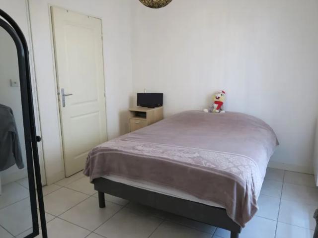 Location Appartement Parvis de la Perralière, Villeurbanne