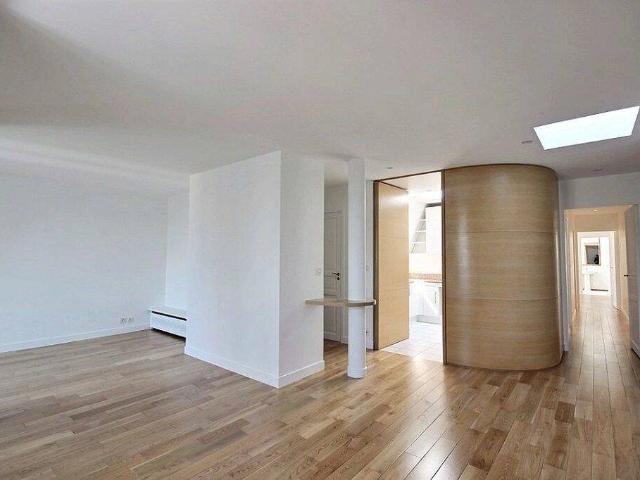 Location Appartement Paris 7ème 3 122,75 €/mois