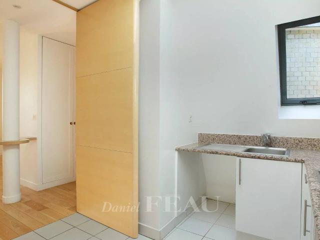 Location appartement, Paris 7ème 75007, 3 pièces, 81.41 m², ref 87364389
