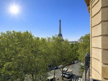Auteuil Paris, Square Tolstoï - Ascenseur