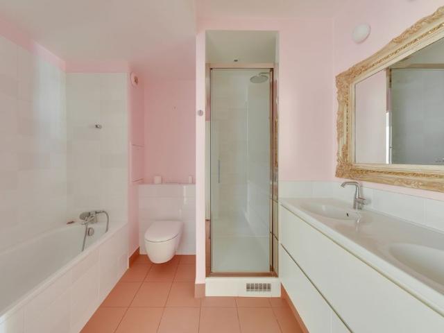Location Appartement Paris 9 4 Pièces 141 m²