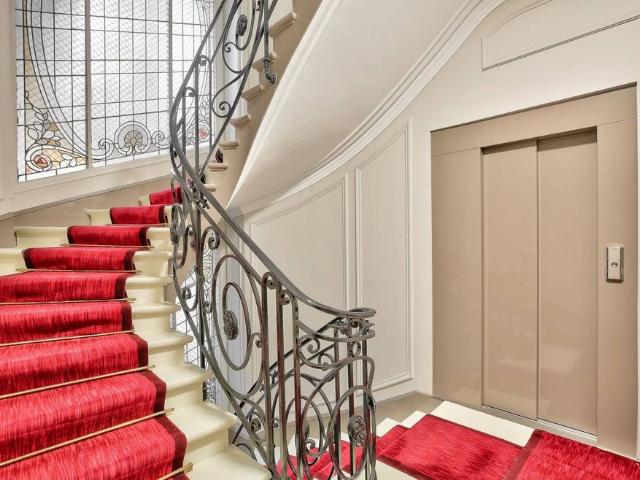 Location appartement, Paris 9ème 75009, 5 pièces, 158 m², ref 87265702