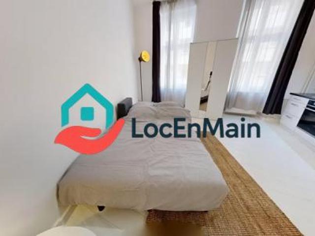 location appartement paris 10eme arrondissement 1 pièce 34 m2 paris 75010 1063 € / mois