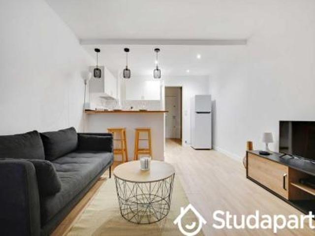 location appartement paris 10eme arrondissement 1 pièce 34 m2 paris 75010 2100 € / mois
