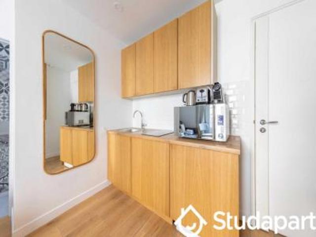 location appartement paris 17eme arrondissement 1 pièce 18 m2 paris 75017 1950 € / mois
