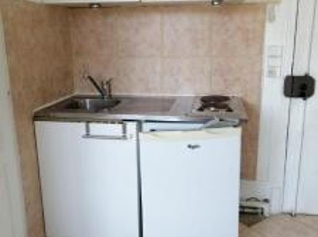 location appartement paris 17eme arrondissement 1 pièce 19 m2 paris 75017 896 € / mois
