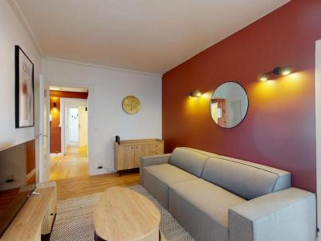 location appartement paris 15eme arrondissement 7 pièces 129 m2 paris 75015 1060 € / mois
