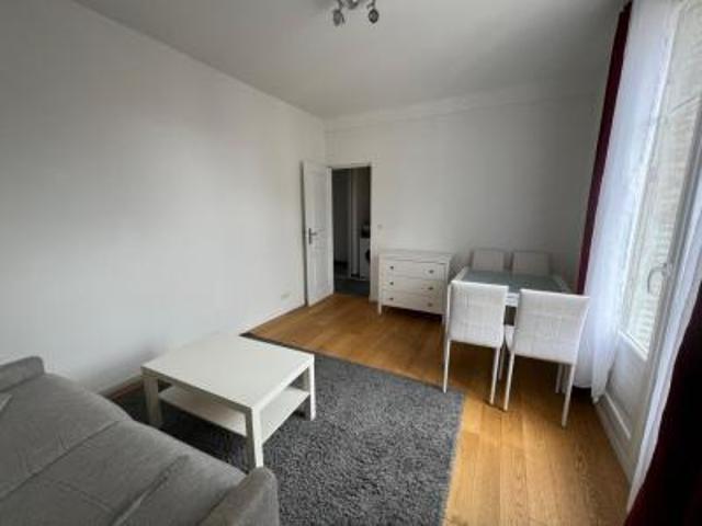 location appartement paris 15eme arrondissement 1 pièce 27 m2 paris 75015 1140 € / mois