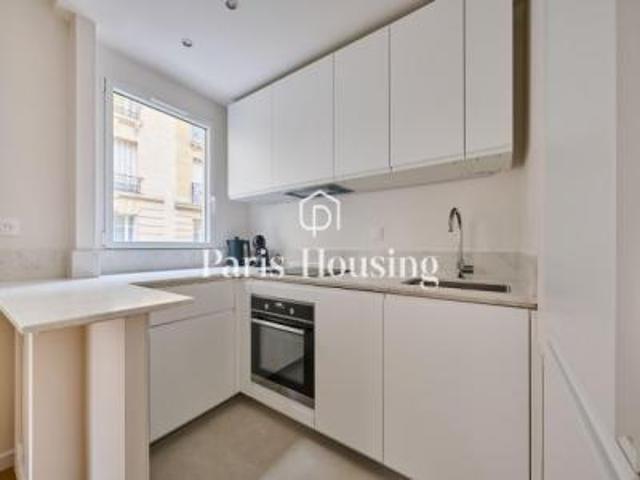 location appartement paris 15eme arrondissement 2 pièces 47 m2 paris 75015 2200 € / mois