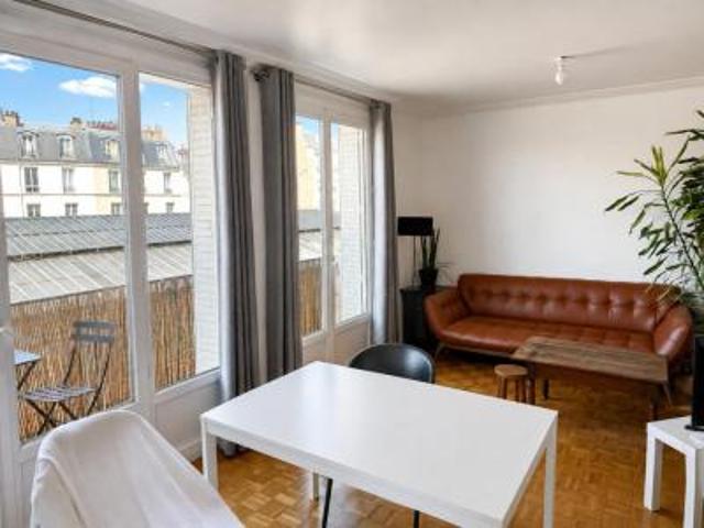 location appartement paris 15eme arrondissement 2 pièces 45 m2 paris 75015 1950 € / mois