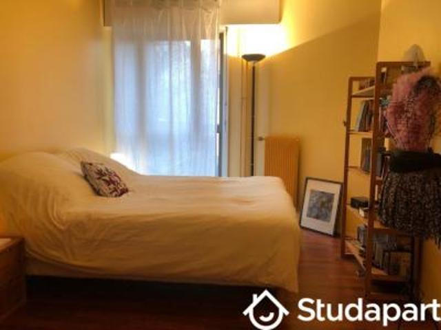 location appartement paris 15eme arrondissement 2 pièces 45 m2 paris 75015 1990 € / mois