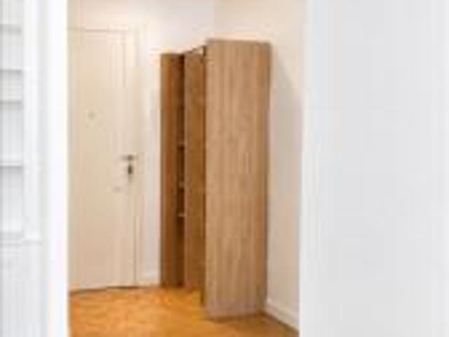 location appartement paris 15eme arrondissement 2 pièces 50 m2 paris 75015 1864 € / mois