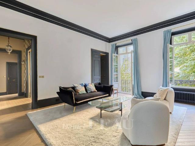 Location appartement, Paris 16ème 75016, 5 pièces, 136.52 m², ref 87420232