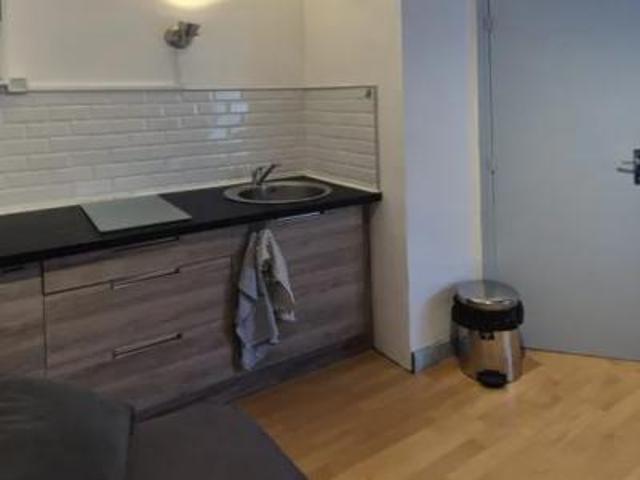 location appartement paris 16eme arrondissement 1 pièce 15 m2 paris 75016 695 € / mois