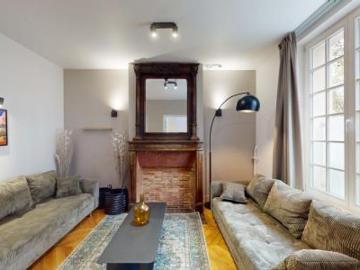 location appartement paris 18eme arrondissement 8 pièces 185 m2 paris 75018 1141 € / mois