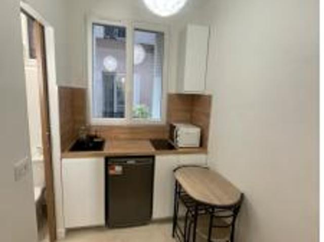 location appartement paris 18eme arrondissement 1 pièce 14 m2 paris 75018 700 € / mois