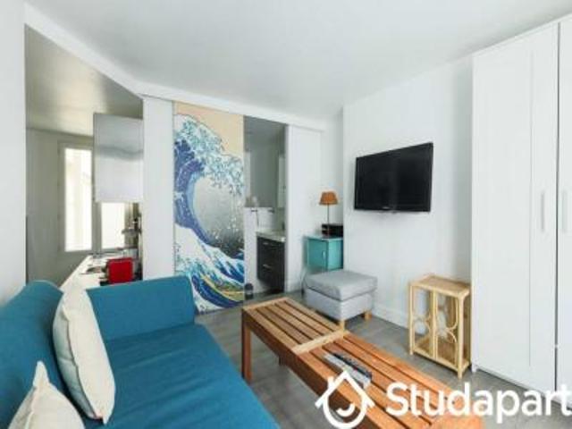 location appartement paris 18eme arrondissement 1 pièce 25 m2 paris 75018 1800 € / mois