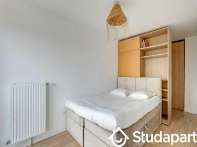 location appartement paris 18eme arrondissement 1 pièce 45 m2 paris 75018 2100 € / mois