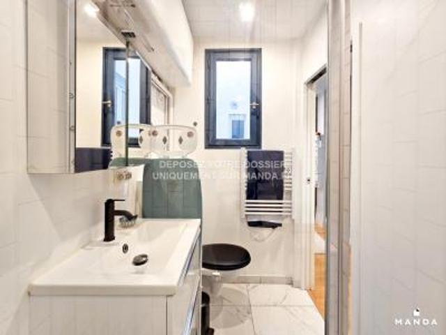location appartement paris 18eme arrondissement 2 pièces 30 m2 paris 75018 1600 € / mois