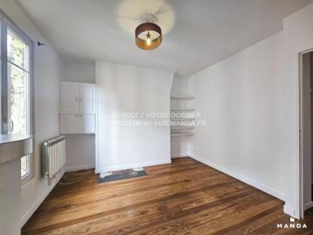 location appartement paris 18eme arrondissement 2 pièces 31 m2 paris 75018 1050 € / mois