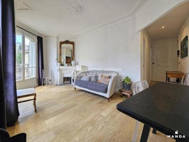 location appartement paris 18eme arrondissement 3 pièces 49 m2 paris 75018 2180 € / mois