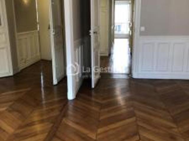 location appartement paris 18eme arrondissement 3 pièces 79 m2 paris 75018 2150 € / mois