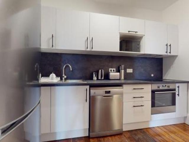 location appartement paris 19eme arrondissement 7 pièces 125 m2 paris 75019 1092 € / mois