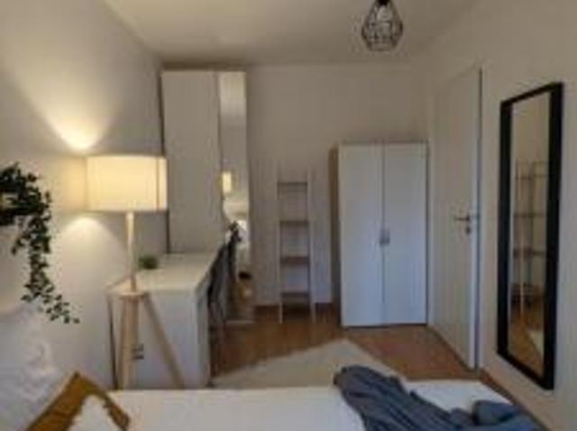 location appartement paris 19eme arrondissement 1 pièce 9 m2 paris 75019 900 € / mois