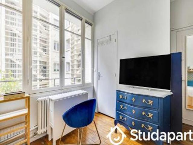 location appartement paris 1 pièce 15 m2 paris 75000 1700 € / mois