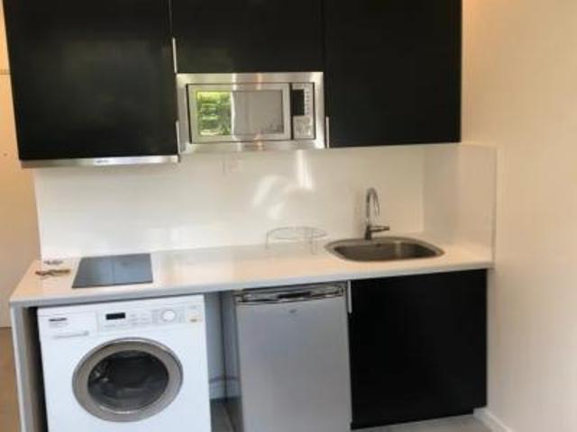 location appartement paris 20eme arrondissement 1 pièce 19 m2 paris 75020 809 € / mois