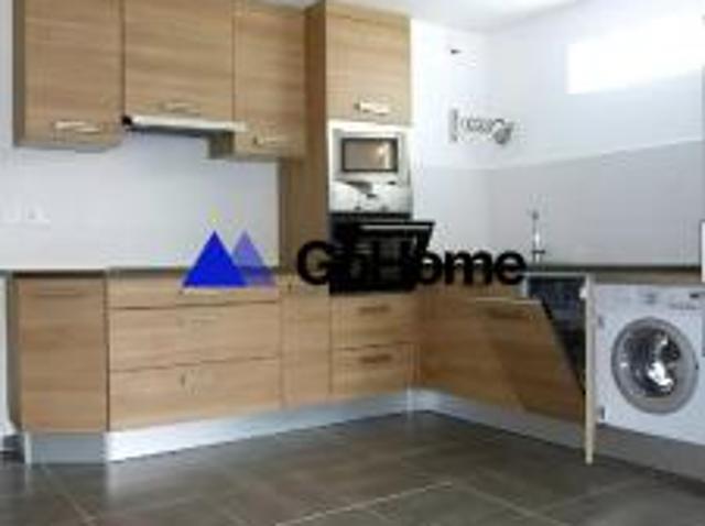 location appartement paris 20eme arrondissement 2 pièces 43 m2 paris 75020 1095 € / mois