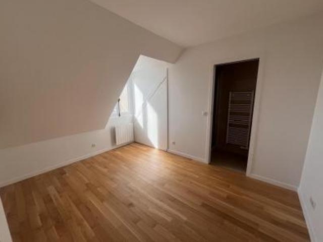 location appartement paris 3eme arrondissement 3 pièces 71 m2 paris 75003 2460 € / mois
