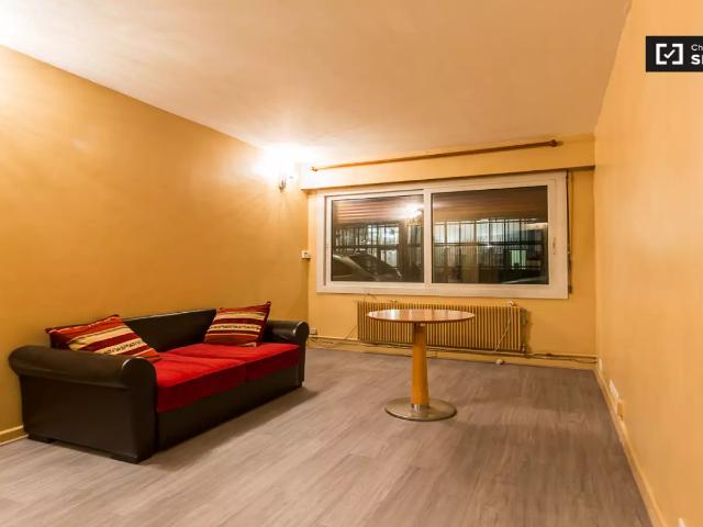 Location Appartement Rue du Mont Cenis, Paris
