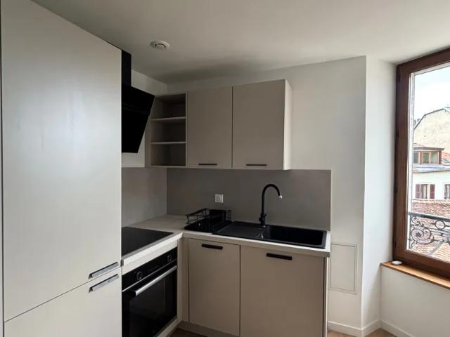 Location Appartement Passage de la Voute, Gex