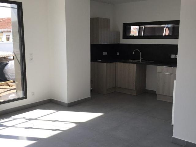 Location Appartement Rue Camille, Lyon
