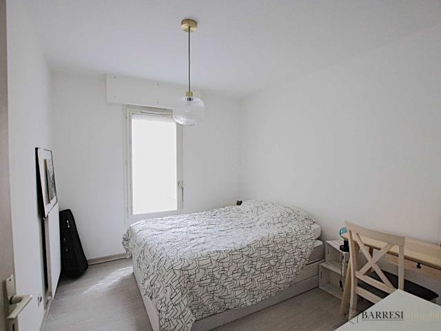 Location Appartement Rue Saint Bernard, Toulon