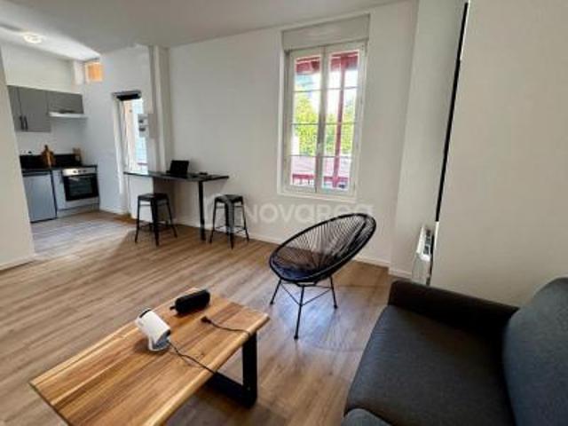 location appartement pau 1 pièce 25 m2 pyrenees atlantiques 64000 530 € / mois
