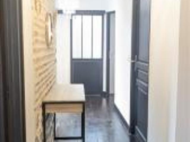 location appartement pau 4 pièces 74 m2 pyrenees atlantiques 64000 850 € / mois