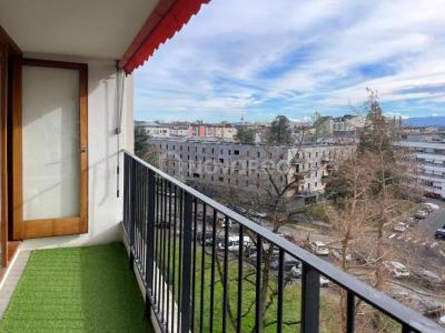 location appartement pau 5 pièces 111 m2 pyrenees atlantiques 64000 1240 € / mois
