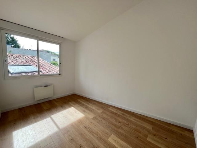 Location Appartement Périgueux St Georges 24660 3 pièces 39 m²