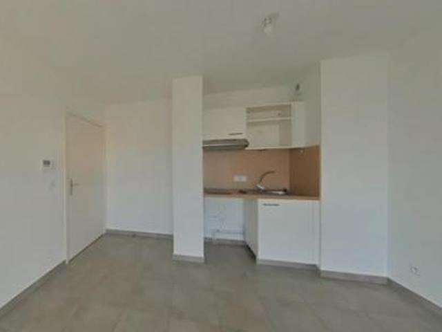 location appartement perpignan 2 pièces 38 m2 pyrenees orientales 66100 585 € / mois