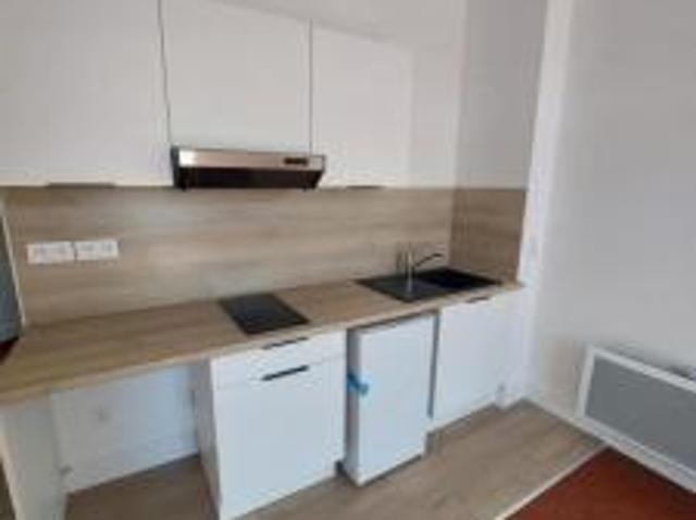 location appartement perpignan 2 pièces 43 m2 pyrenees orientales 66000 561 € / mois